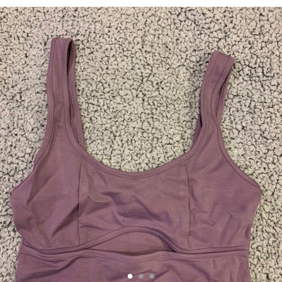 Crop top - Picture 1 of 3